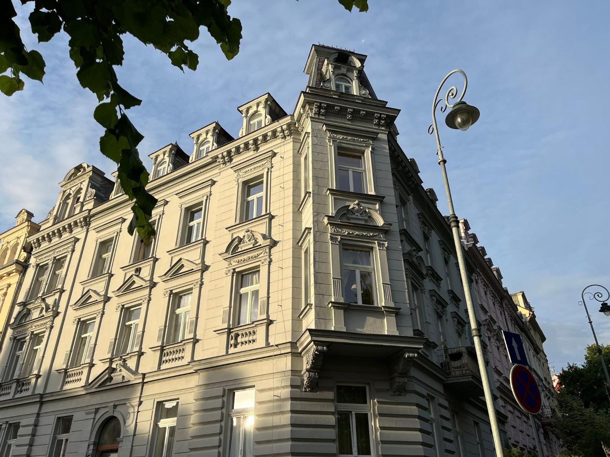 Residence Polonia Karlovy Vary Luaran gambar