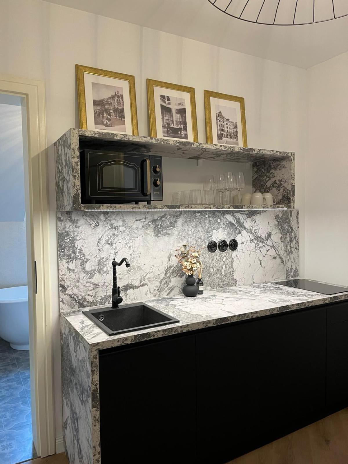 Residence Polonia Karlovy Vary Luaran gambar